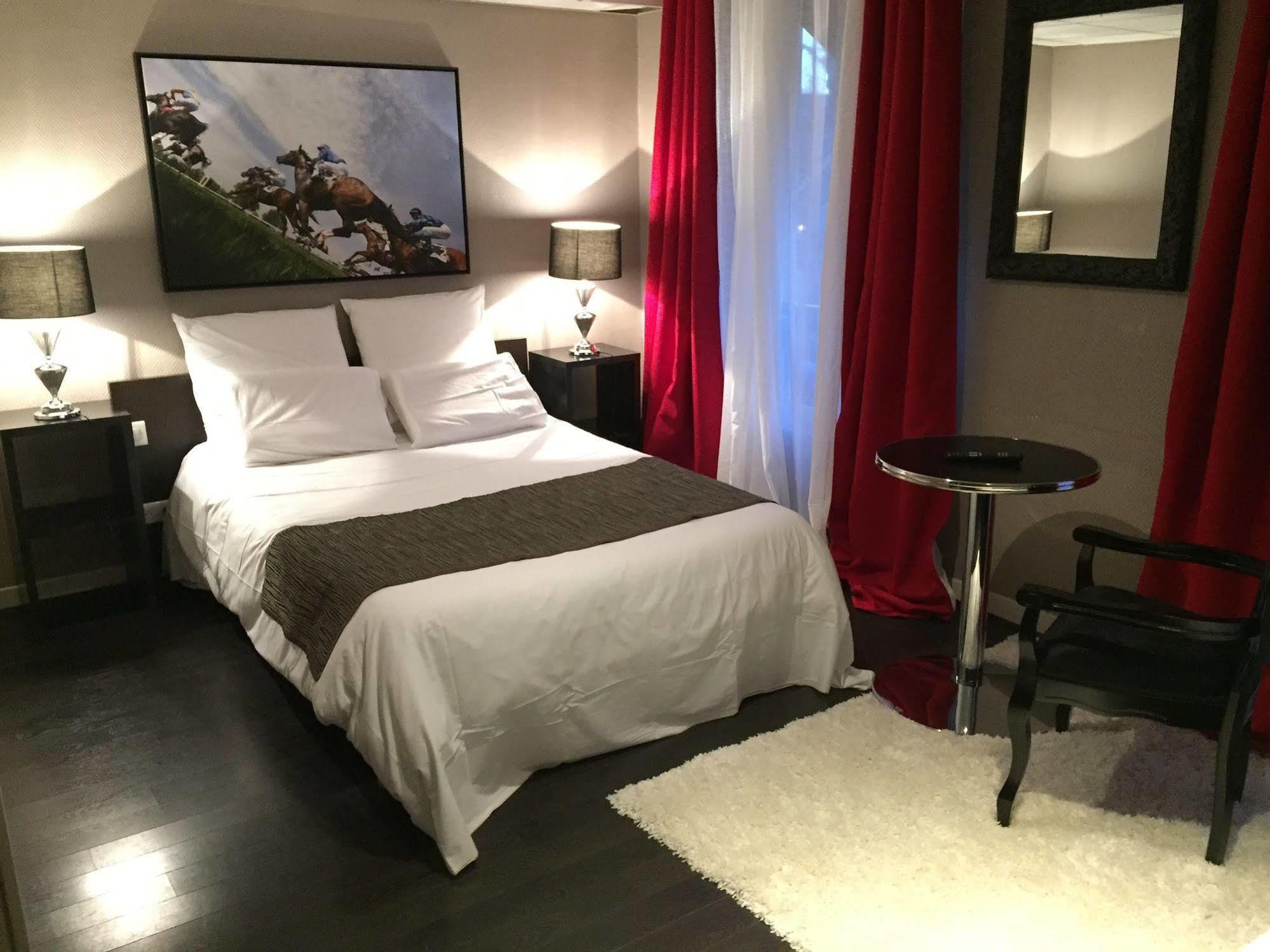 Hotel L'Avenue Σαντιγί Εξωτερικό φωτογραφία