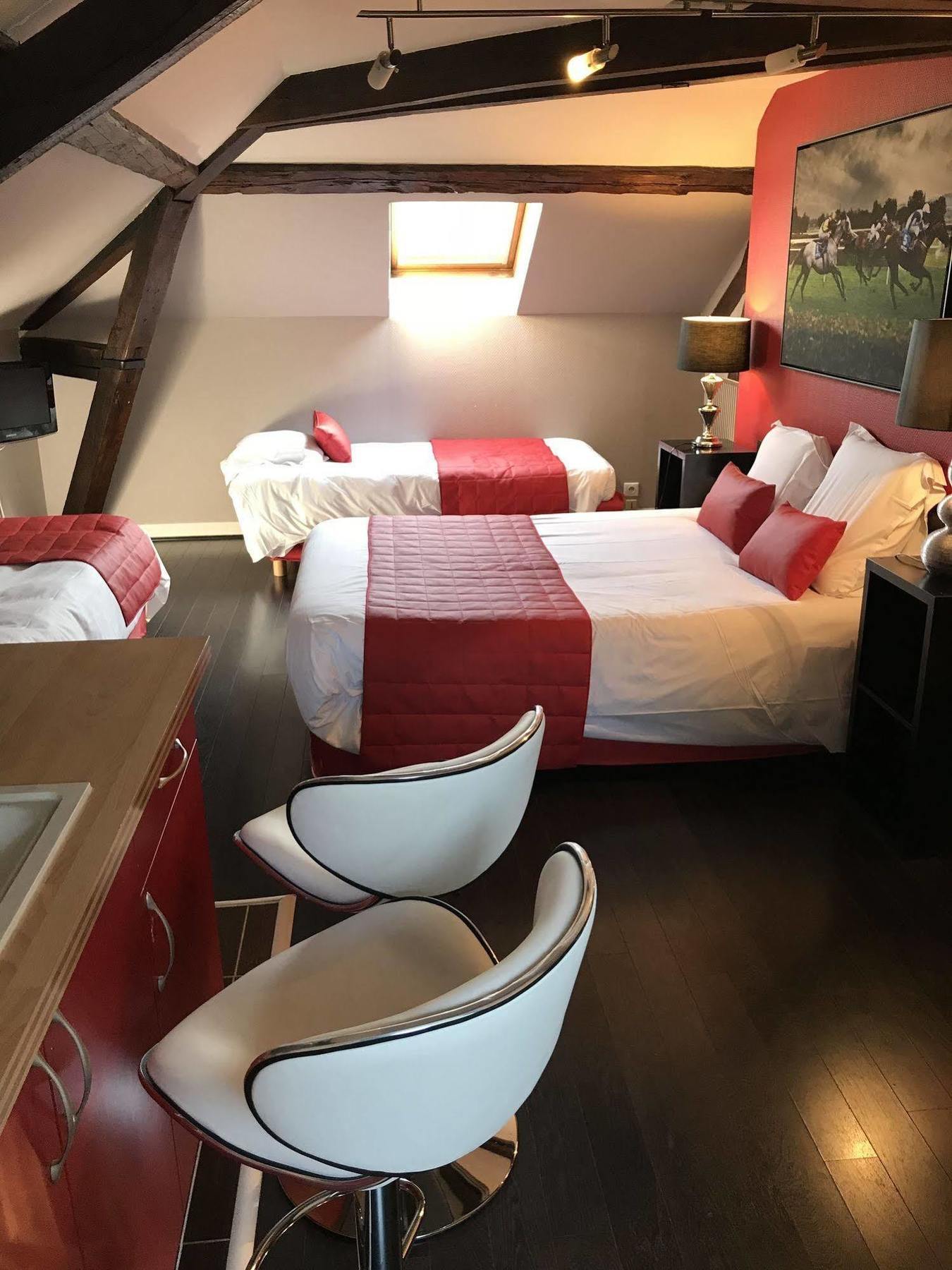 Hotel L'Avenue Σαντιγί Εξωτερικό φωτογραφία